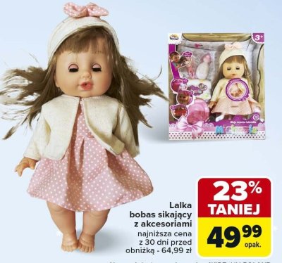 Lalka bobas sikający z akcesoriami promocja w Carrefour
