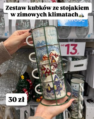 Zestaw zimowych kubków ze stojakiem  promocja w Pepco