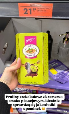 Praliny czekoladowe z kremem o smaku pistacjowym promocja w Biedronka