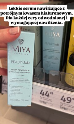 Lekkie serum nawilżające z potrójnym kwasem hialuronowym promocja w Rossmann
