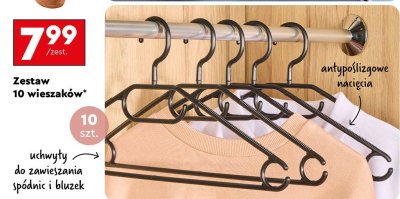 Zestaw 10 wieszaków promocja w Biedronka