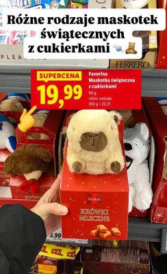 Maskotka świąteczna z cukierkami  różne rodzaje promocja w Lidl