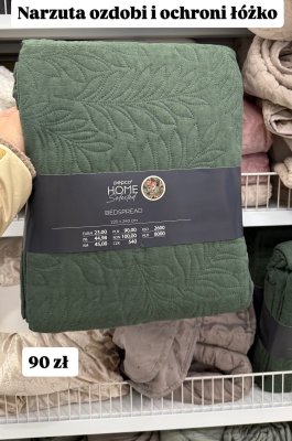 Narzuta ozdobna i ochronna na łóżko 220x240 cm promocja w Pepco
