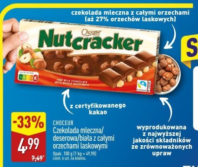 Czekolada mleczna Nutcracker z całymi orzechami laskowymi promocja w Aldi
