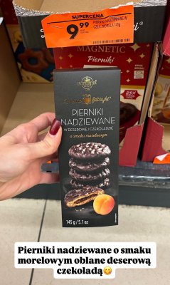 Pierniki nadziewane w deserowej czekoladzie o smaku morelowym  promocja w Biedronka