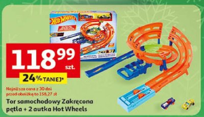 Tor samochodowy Zakręcona pętla + 2 autka Hot Wheels promocja w Auchan