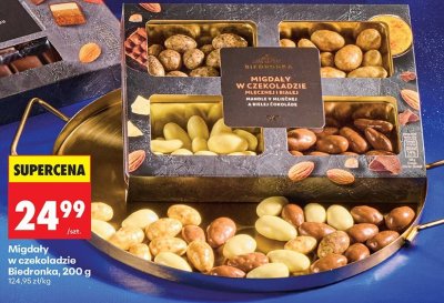 Migdały w czekoladzie Biedronka mlecznej i białej promocja w Biedronka