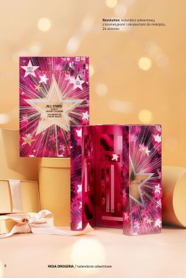 Kalendarz adwentowy z kosmetykami i akcesoriami do makijażu promocja w Rossmann
