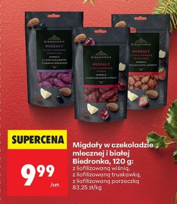 Migdały w czekoladzie mlecznej i białej 120 g z liofilizowaną wiśnią promocja w Biedronka