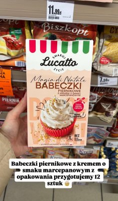 Babeczki piernikowe z kremem o smaku marcepanowym Magia di Natale promocja w Intermarche