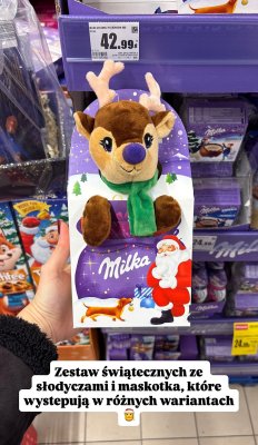 Zestaw świątecznych słodyczy z maskotką promocja w Intermarche