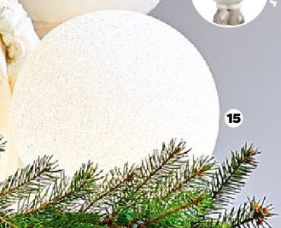 Lampa akrylowa kula LED promocja w Netto