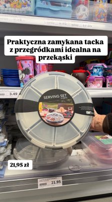 Praktyczna zamykana tacka z przegródkami  promocja w Action