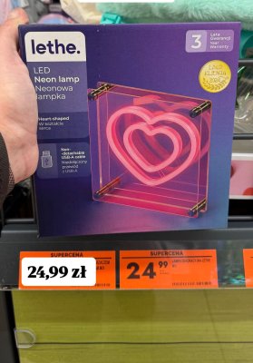 Lampka LED w kształcie serca promocja w Biedronka