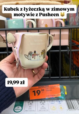 Kubek z łyżeczką w zimowym motywie  promocja w Biedronka