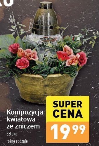 Kompozycja kwiatowa ze zniczem promocja w Aldi