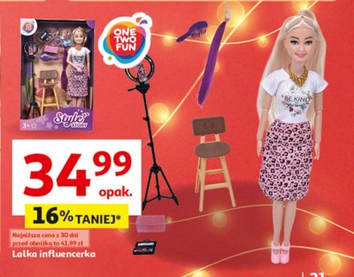 Lalka influencerka promocja w Auchan