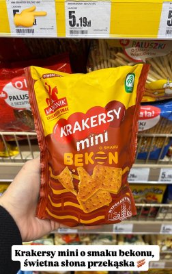 Krakersy mini bekon  promocja w Intermarche