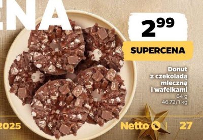Donut z czekoladą mleczną i wafelkami Netto promocja w Netto