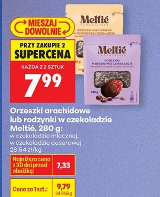 Orzeszki arachidowe lub rodzynki w czekoladzie Meltié 280 g promocja w Biedronka