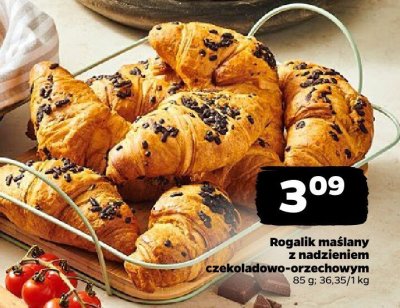 Rogalik maślany z nadzieniem czekoladowo-orzechowym promocja w Netto