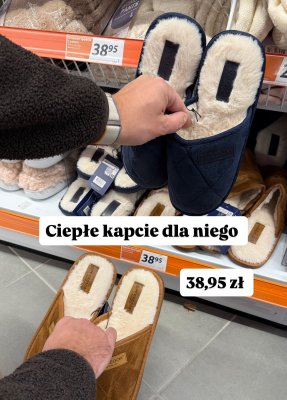 Ciepłe kapcie męskie promocja w Action