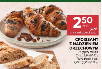 Croissant z nadzieniem orzechowym promocja w Stokrotka
