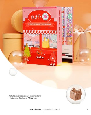 Kalendarz adwentowy z kosmetykami i słodyczami Fluff promocja w Rossmann