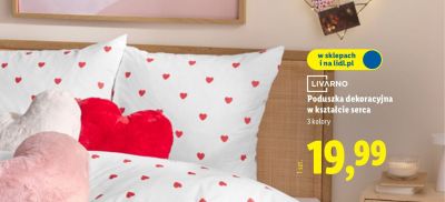 Poduszka dekoracyjna w kształcie serca  promocja w Lidl