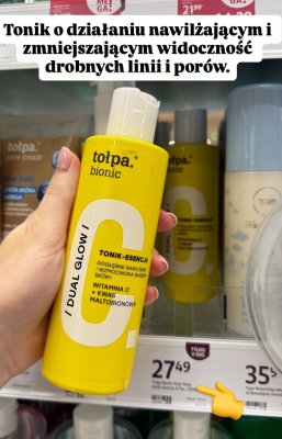 Tonik-esencja nawilżający z wit. C i kwasem hialuronowym promocja w Rossmann