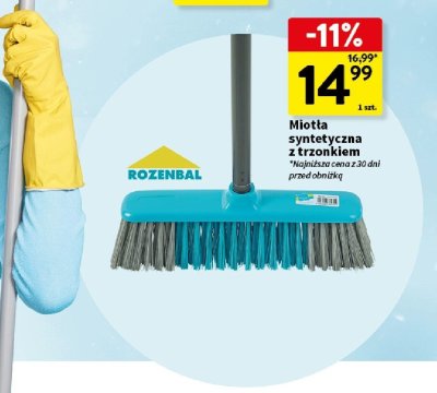 Miotła syntetyczna z trzonkiem promocja w Intermarche