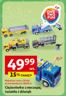 Ciężarówka z naczepą, światło i dźwięk One Two Fun promocja w Auchan