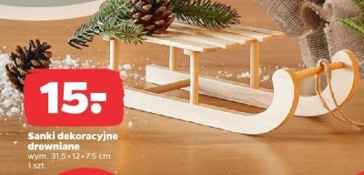 Sanki dekoracyjne drewniane  promocja w Netto