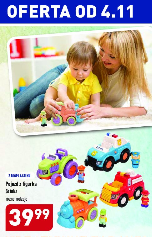Pojazd z figurk膮 stra偶 po偶arna promocja