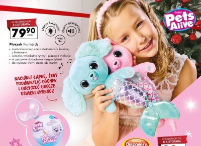 Pluszak maskotka w kapsule z efektem kuli śnieżnej z brokatem promocja w Biedronka