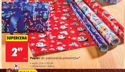 Papier do pakowania prezentów różne wzory i kolory promocja w Biedronka
