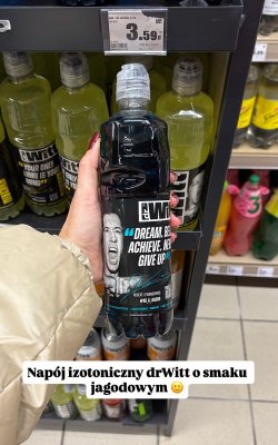 Napój izotoniczny drWitt o smaku jagodowym promocja w Intermarche