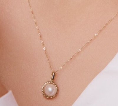 Zawieszka złoto, perła P2438-103 promocja w Briju