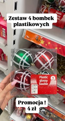 Zestaw 4 bombek plastikowych Plastic glossy bauble promocja w Dealz