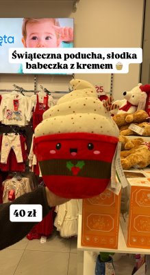 Świąteczna poducha babeczka z kremem słodka promocja w Pepco