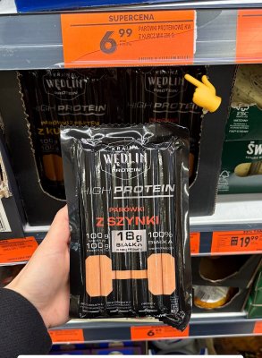 Parówki proteinowe z kurczaka 200 g promocja w Biedronka