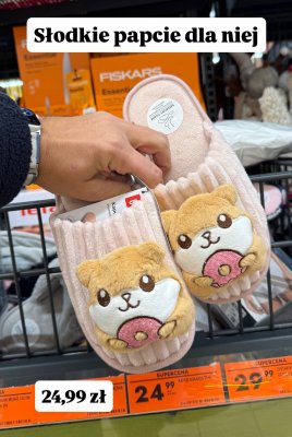 Kapcie damskie z misiem promocja w Biedronka