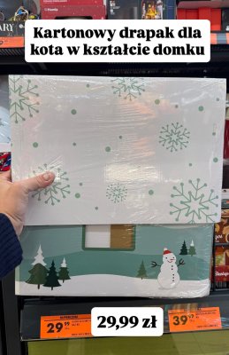 Drapak dla kota kartonowy domek promocja w Biedronka
