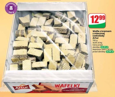 Wafle z kremem z mlecznej czekolady Artur promocja w Dino