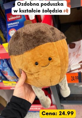 Ozdobna poduszka w kształcie żołędzia promocja w Kaufland