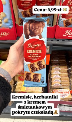 Ciastka Kremisie z kremem śmietankowym pokryte czekoladą promocja w Biedronka