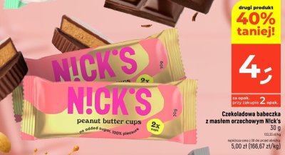 Czekoladowa babeczka z masłem orzechowym Nick's peanut butter cups 30 g promocja w Dealz
