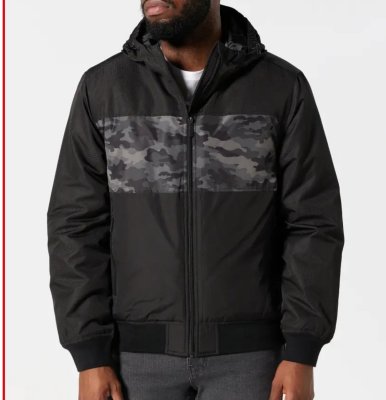 Kurtka z fragmentem moro kaptur promocja w KiK