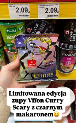 Zupa nudle kurczak curry scary  promocja w Dino