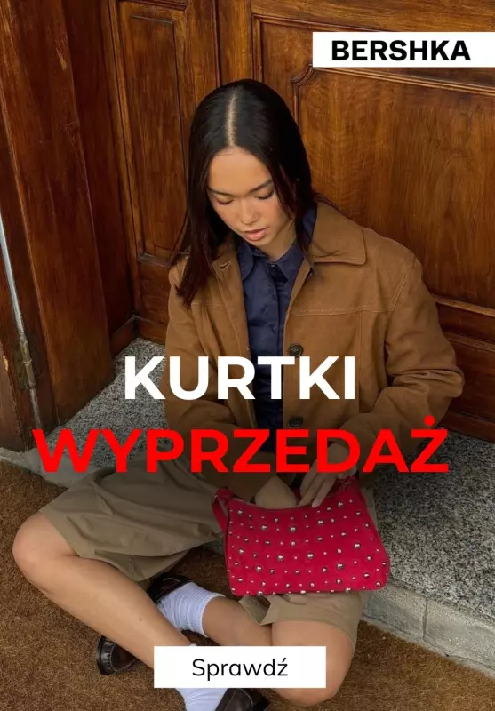 Bershka - gazetka promocyjna Kurtki i marynarki z wyprzedaży od czwartku 24.07 